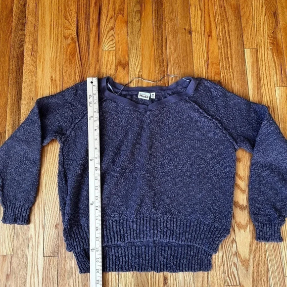 Mudd Sweater - Picture 1 of 4